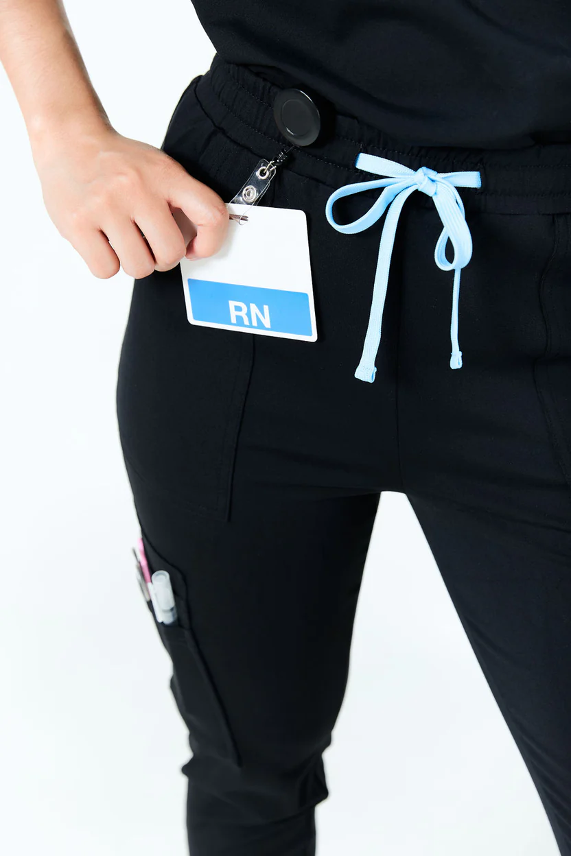 MakeItScope Women's Willow 9-Pocket High-Rise Jogger - Black - WILLOW9-CBK-